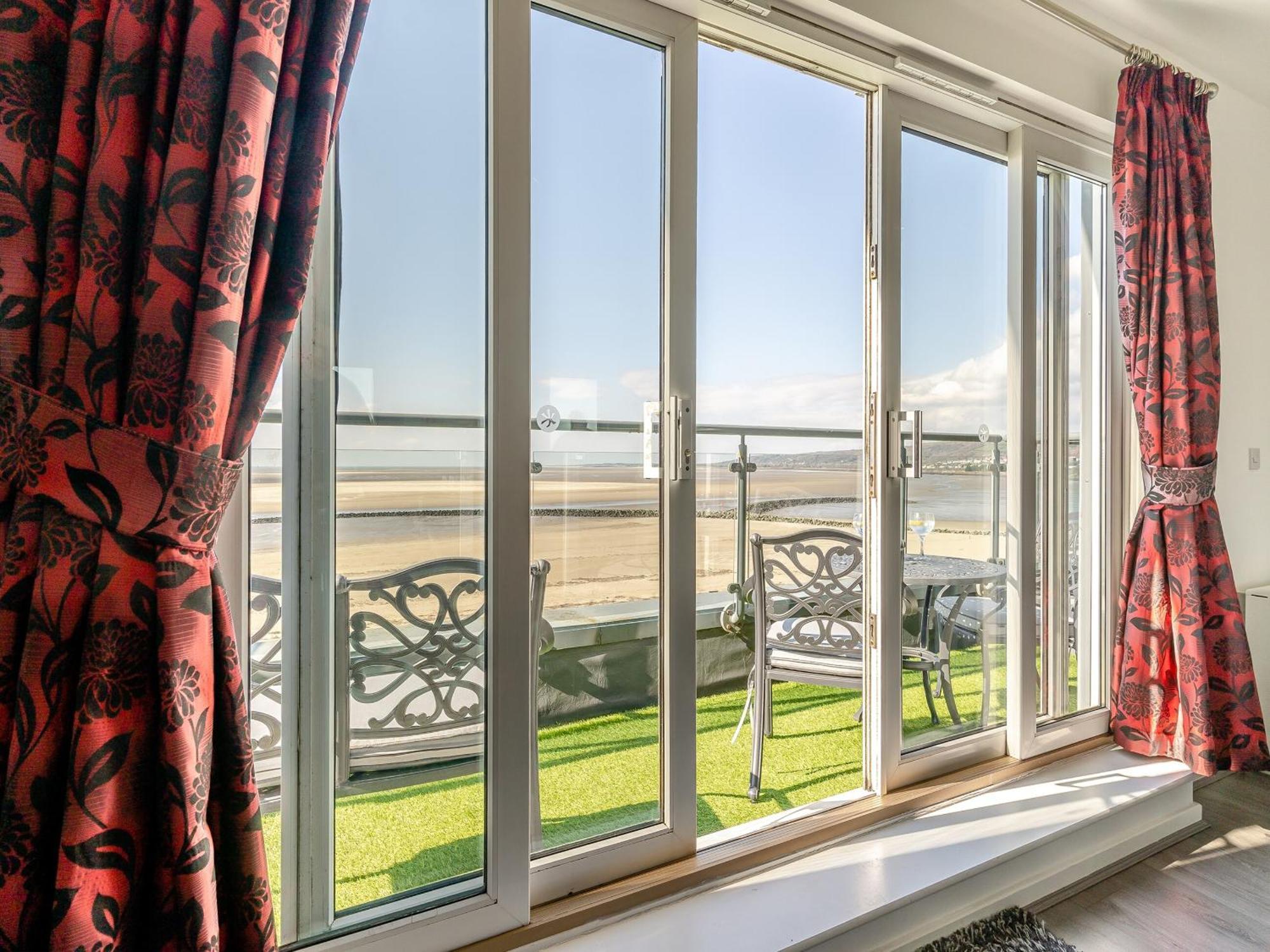 Beachview Llanelli Exterior photo